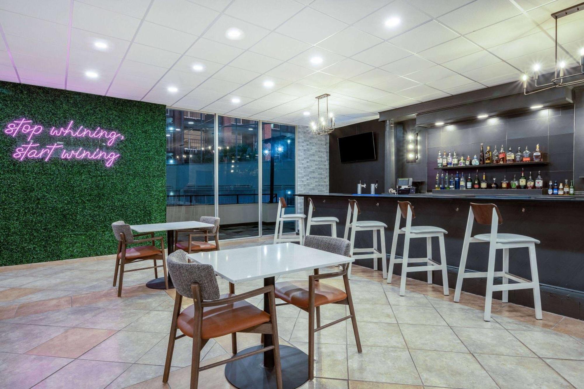 Wyndham Garden Columbia-Ft Jackson Hotel Buitenkant foto